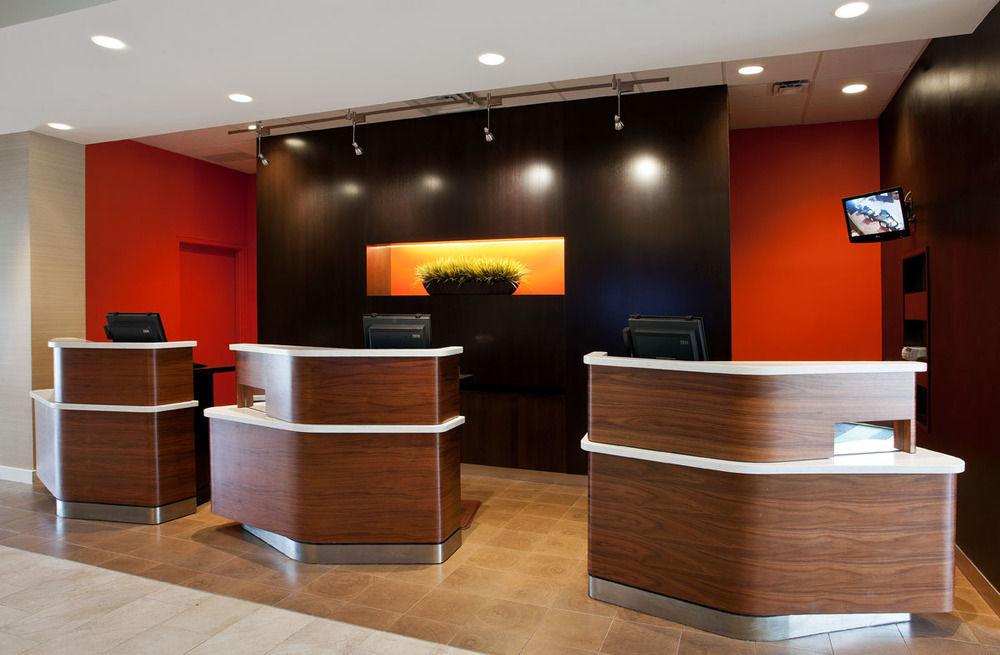 Courtyard By Marriott Denver Airport Eksteriør billede