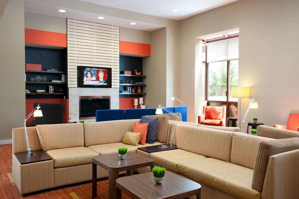 Courtyard By Marriott Denver Airport Eksteriør billede