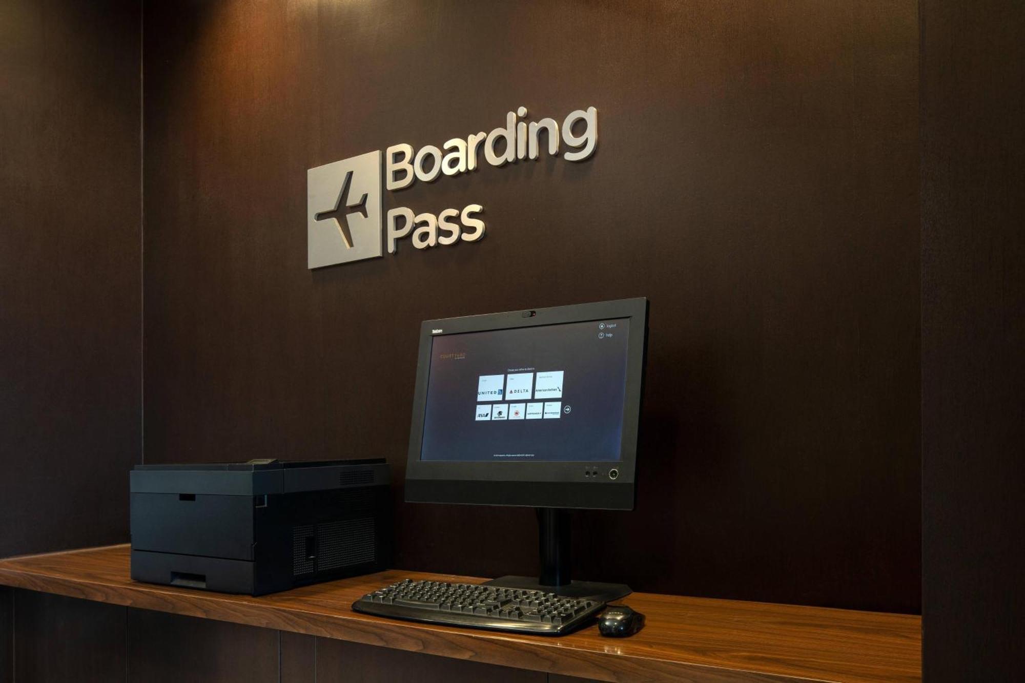 Courtyard By Marriott Denver Airport Eksteriør billede