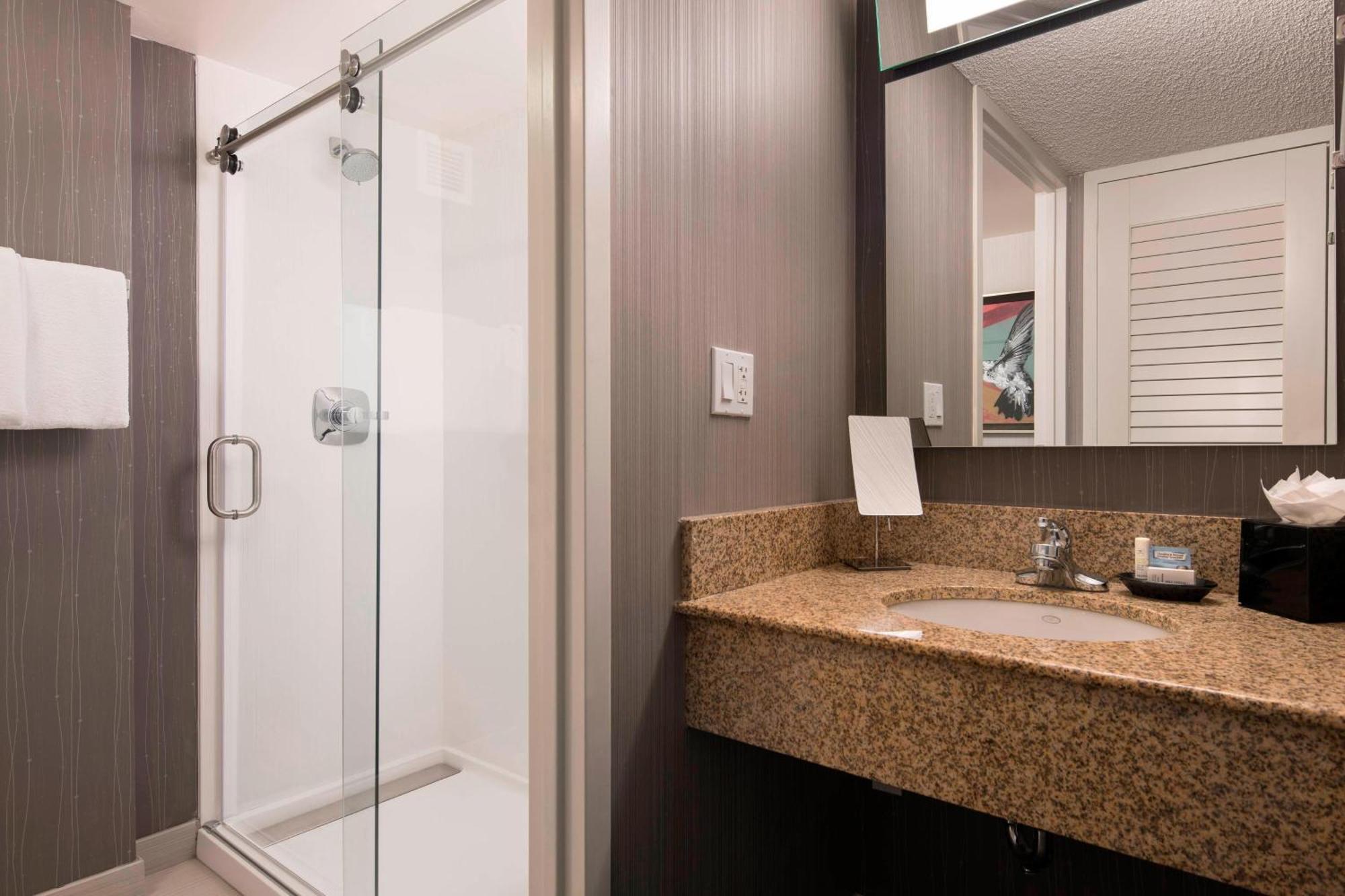 Courtyard By Marriott Denver Airport Eksteriør billede