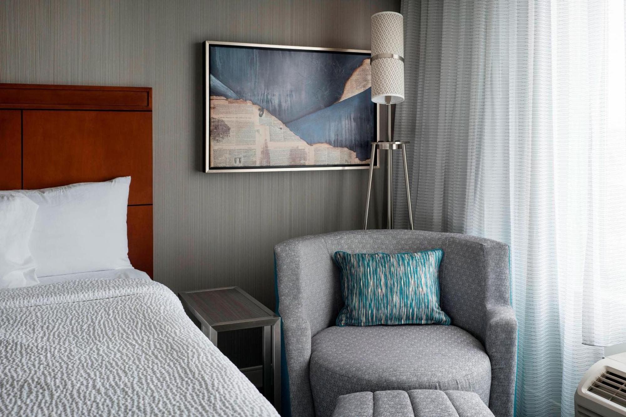 Courtyard By Marriott Denver Airport Eksteriør billede